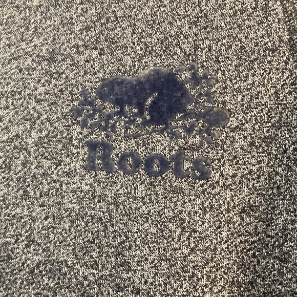 Roots Logo Crewneck Sweater Blue Size Small men's - Picture 2 of 5